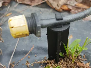 Piquet pour irrigation goutte à goutte