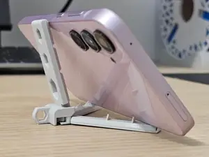 Foldable phone stand (automatic arms)