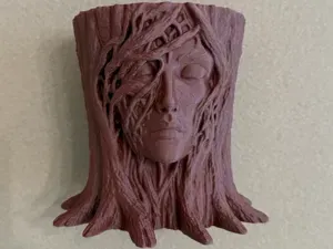 Whispering Wood Face Planter