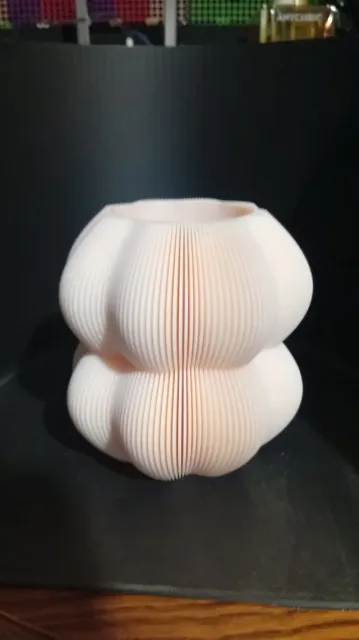 Fluffy Sturdy Vase Mode Planter – STL & 3MF — Image 10 of 13