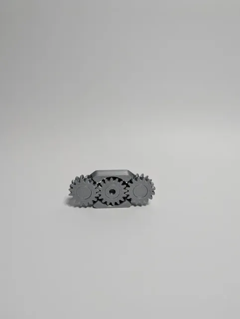 Triple-Gear Fidget - Smooth Mechanical Movement — Image 10 of 10