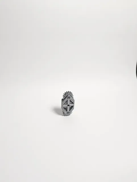 Triple-Gear Fidget - Smooth Mechanical Movement — Image 3 of 10