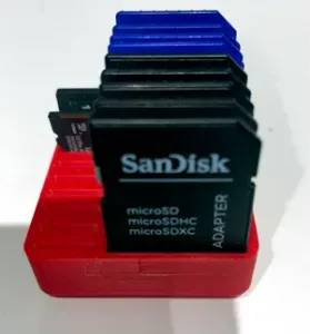 SD card storage for Gridfinity with Pin