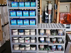 Farbregal (Tamiya, Citadell, Revell, Vallejo)