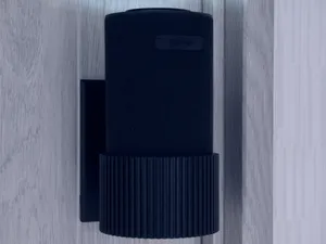 Vibration-Activated Car Aroma Diffuser Holder