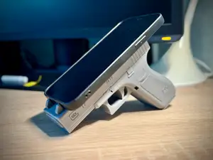 Glock 17 Smartphone Stand