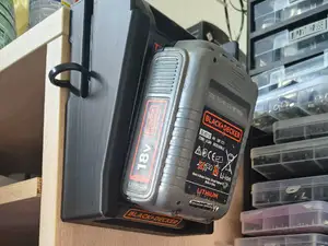 Black + Decker Power Connect Wall Mount Set