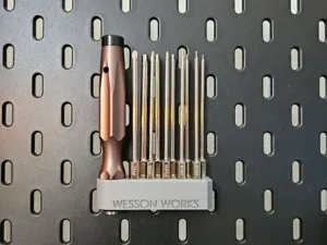 Maker's Supply Screwdriver Kit SKADIS Stand