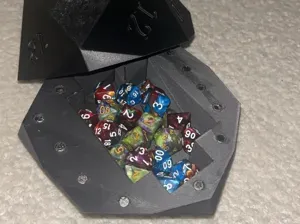 D20 Dice Box(magnets required)