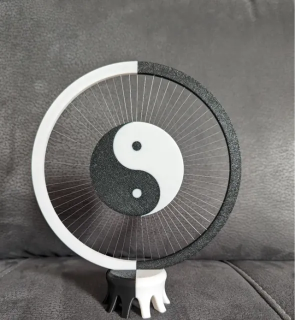 Yin-Yang String Art