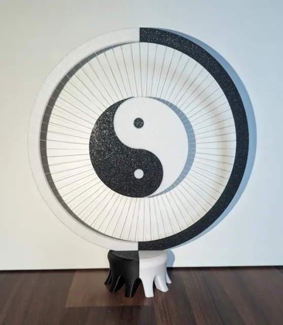 Yin-Yang String Art — Фото 3 из 9