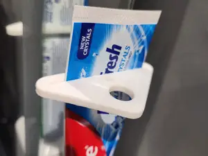 Universal Toothpaste Squeezer
