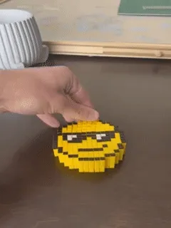 Pixel Art Cool Emoji - Slime Fidget Toy — Фото 2 из 5