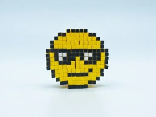 Pixel Art Cool Emoji - Slime Fidget Toy — Фото 3 из 5