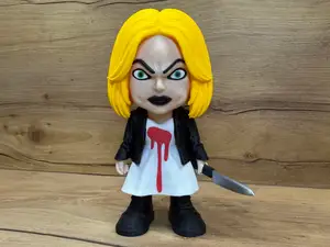 Tiffany la Fiancée de Chucky multipart no AMS