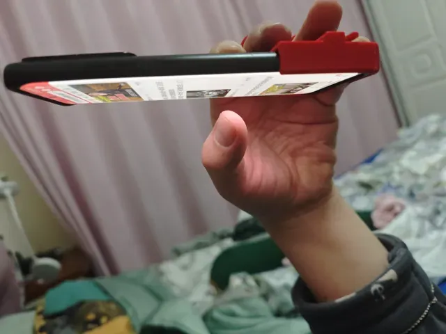 手机防打脸指上支架 Anti-slap face one-handed phone holder — Image 5 of 5