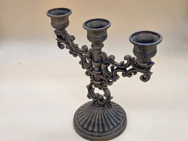 Ornamental 3-armiger Kerzenhalter — Image 6 of 8