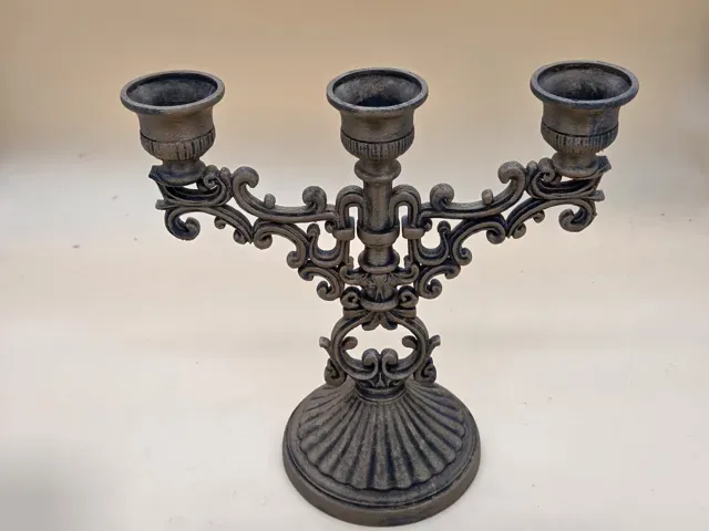 Ornamental 3-armiger Kerzenhalter — Image 7 of 8
