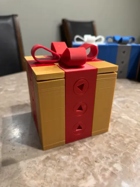 Gift Box Puzzle — Image 5 of 8