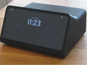 Samsung S25 Ultra Dock - Spigen Case