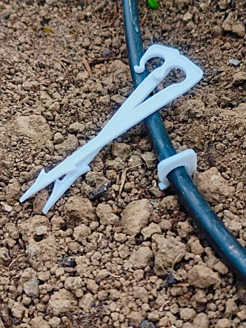 Drip Irrigation Hose Anchor - 10mm Clip — Фото 3 из 3