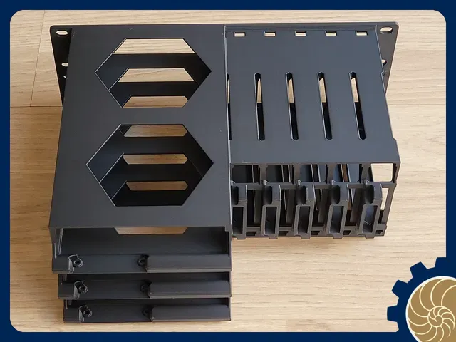 10 inch Rack 2U: 5x 2.5" + 3x 3.5" HDD - HOT SWAP! — Image 6 of 17