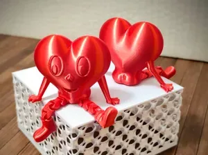 Valentine´s Heart with face and articulated legs