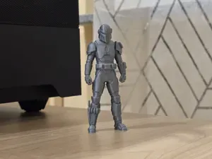 Mandalorian - Stehende Figur mit Details