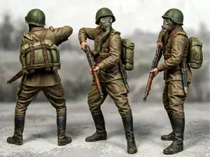 WW2 Soviet Solder Miniature