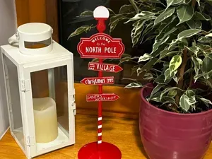 North Pole directions sign