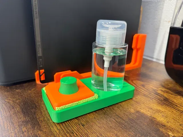 Build Plate Cleaner With 58mm Bottle Holder — Image 3 of 3