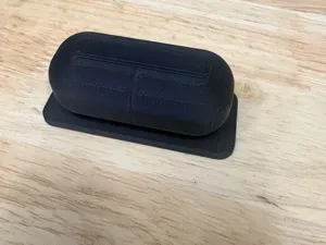 Contoured Aquarium lid handle