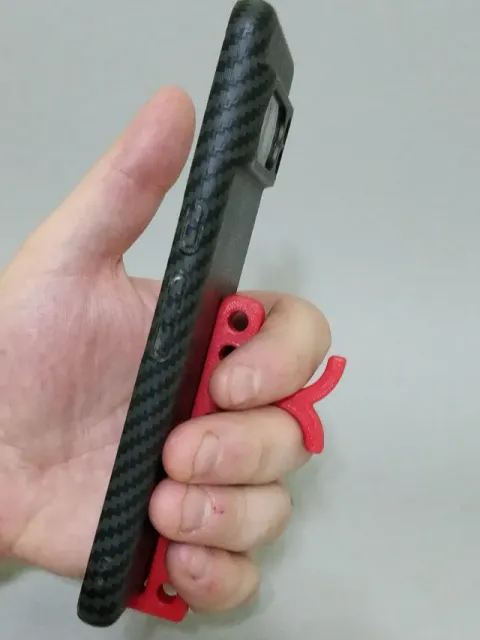 Pinky Saver Phone Hook — Image 4 of 6