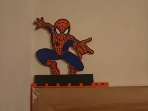 Spiderman sopra porta corner door frame decor