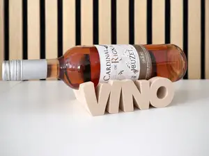 VINO Wine Holder – Integrated Bottle Stand Sign