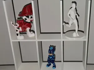 Figurine Shelf 240x240x50-no top or back-5mm thick