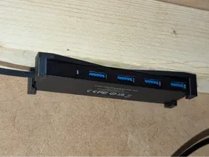 Minimalist Mount for Anker USB-HUB A8309G11