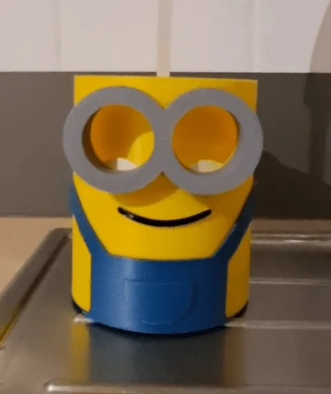 Pot de fleur Minion avec niveau d'eau — Image 2 of 5