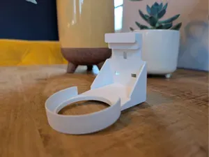 Ring Pan-Tilt Indoor Camera Plug Mount (UK 3 Pin)