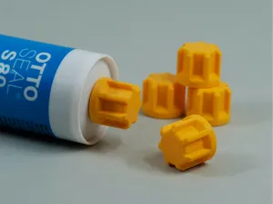 Screw-On Silicone Cartridge Cap