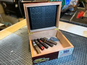 Cigar Humidor - Magnetic Double Boveda Pack Holder