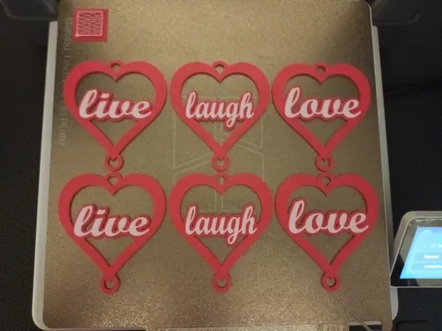 live laugh love hanging decorative hearts — Фото 4 из 9