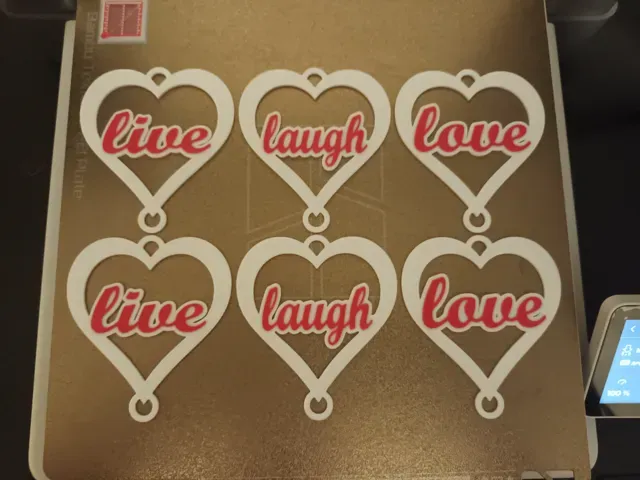 live laugh love hanging decorative hearts — Фото 6 из 9