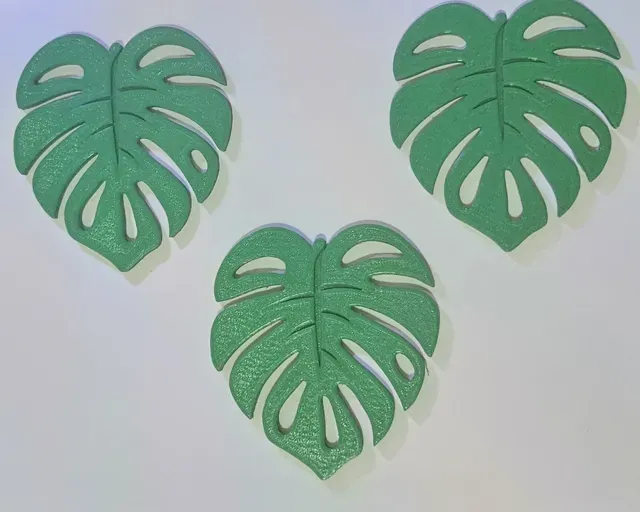 Monstera Leaf Coaster — Image 6 of 6
