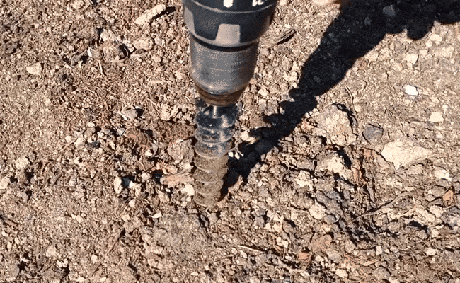 Gardening auger
