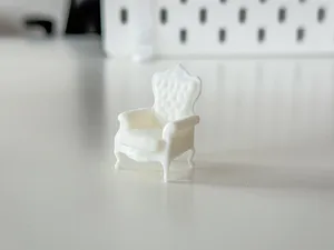 Miniature Chair for your Diorama / Doll House