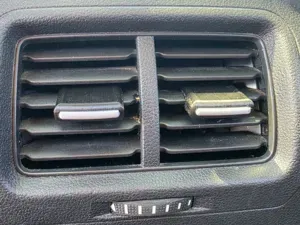 VW Touran Lüftungsgitter Griff