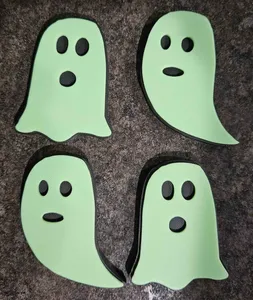 Ghost Magnet - Bambu glow-in-the-dark