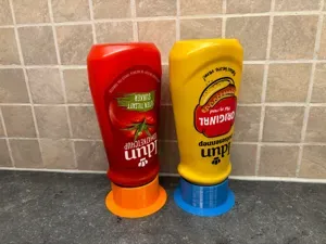 Idun Ketchup holder