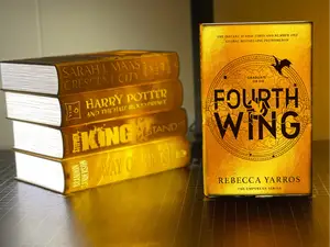 Litho Books (Fourth Wing)